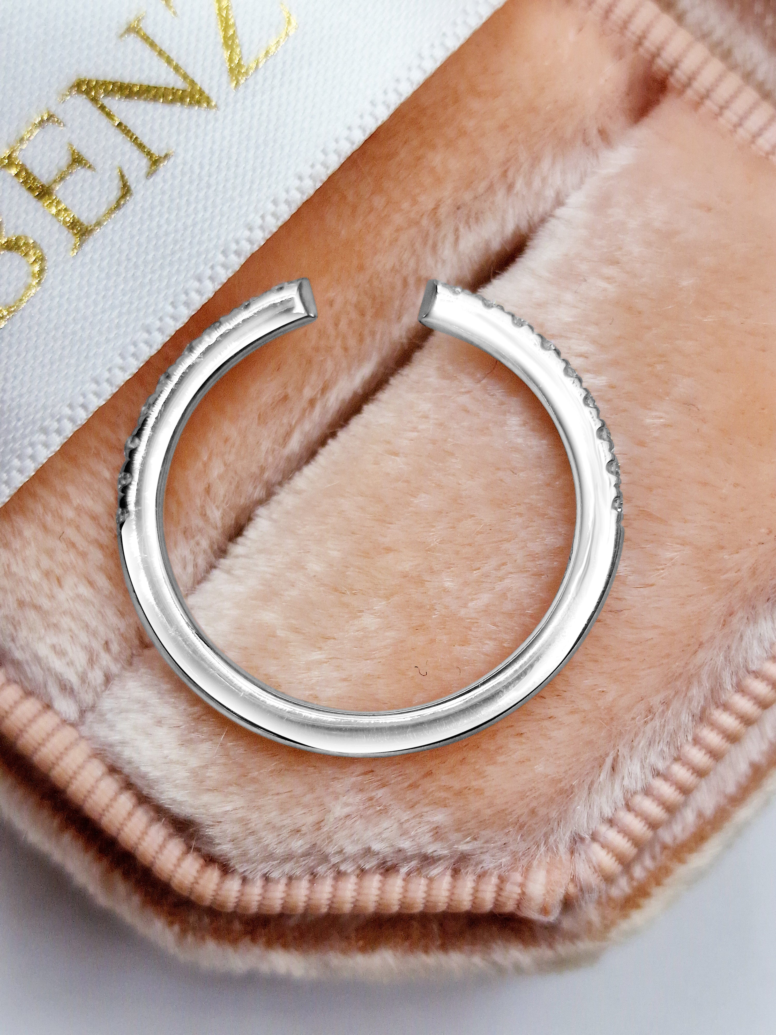 0.22 Ct Round Brilliant Cut Diamond Open Wedding Band in White Gold - Image 5