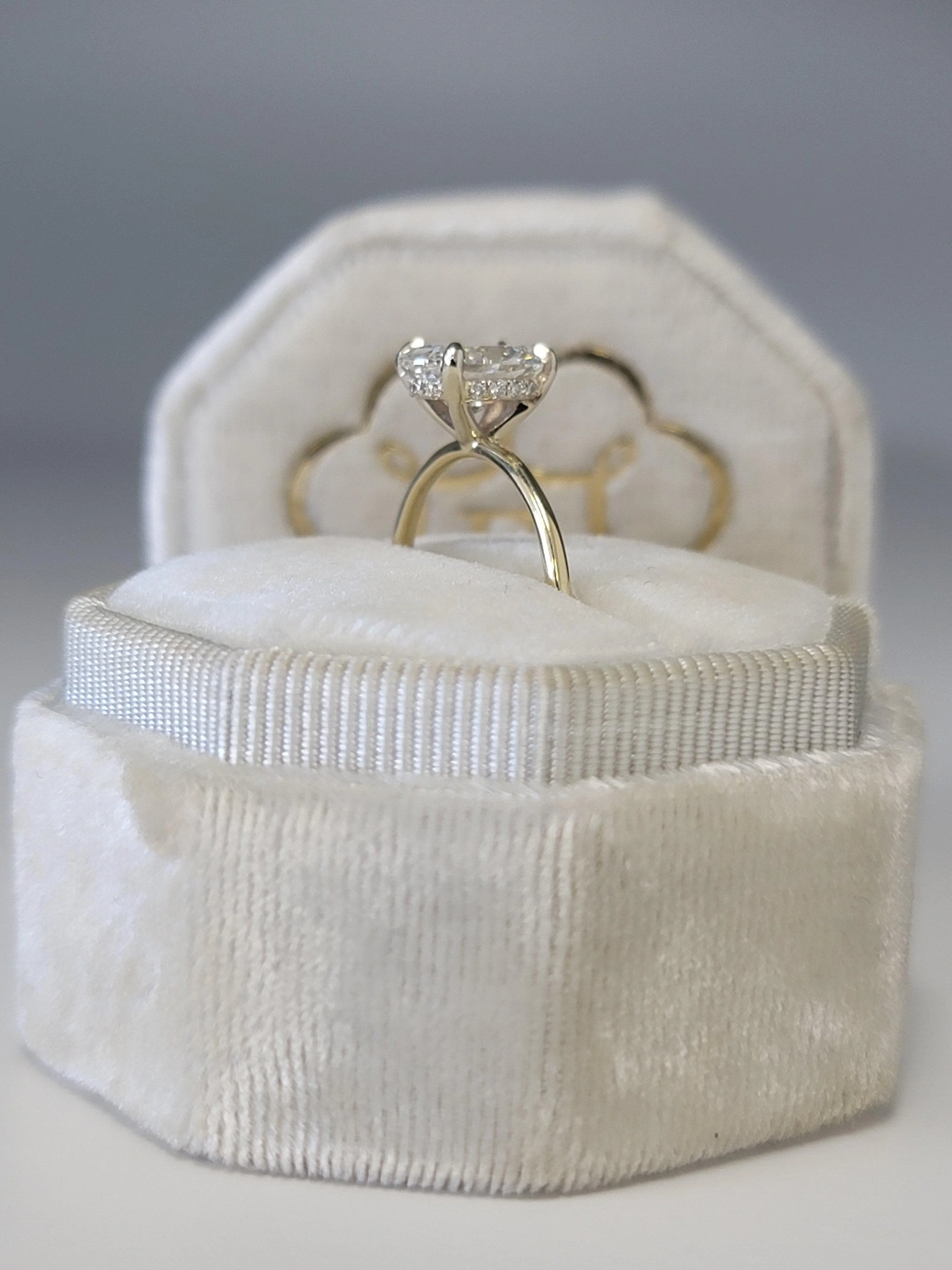 1.70 Carats Lab Grown Oval Cut Two Tone Solitaire Hidden Halo Diamond Engagement Ring - Image 8