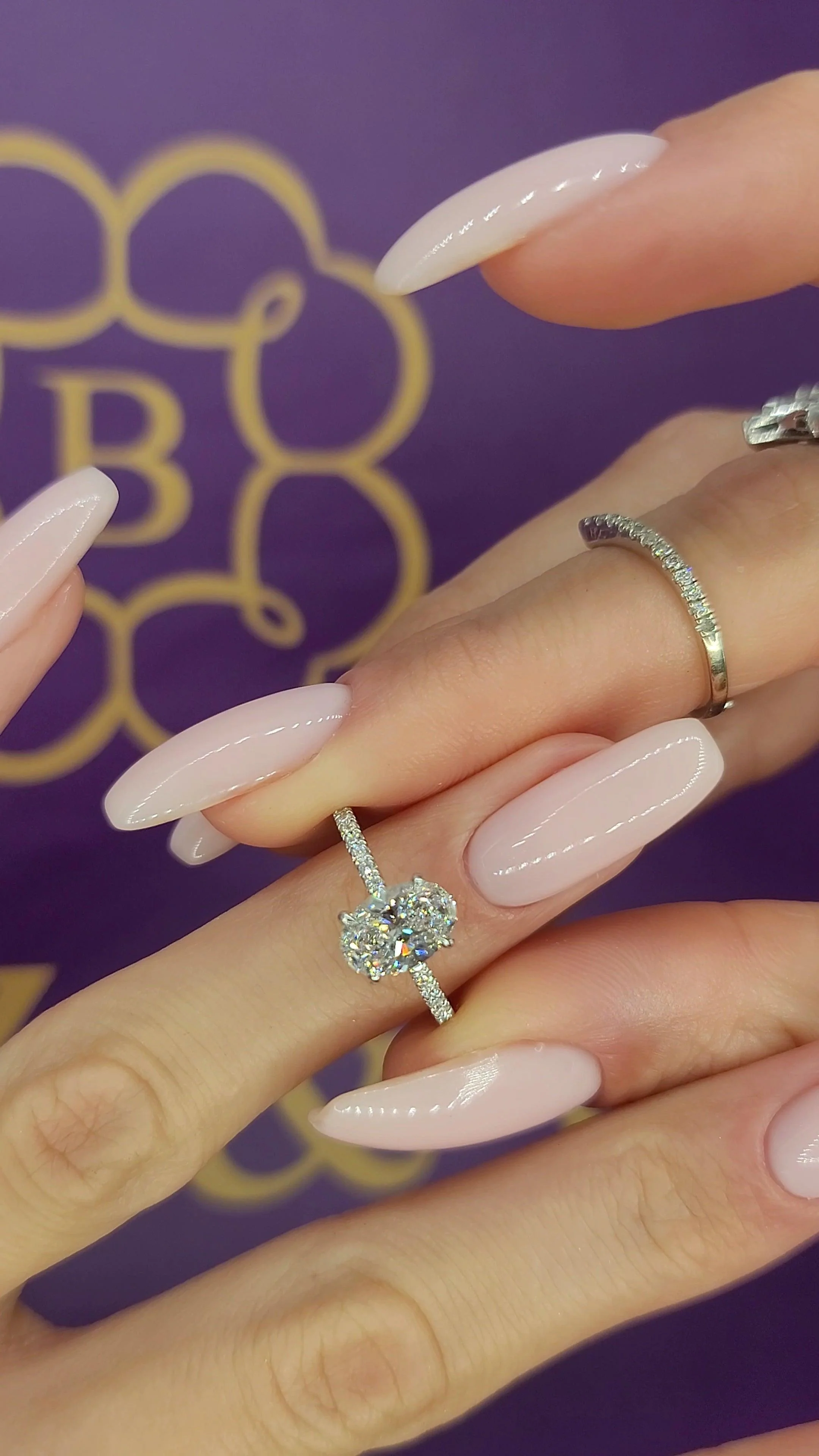 1.75 Carats Lab Grown Oval Cut Micropaved Side Stones Hidden Halo Diamond Engagement Ring - Image 6