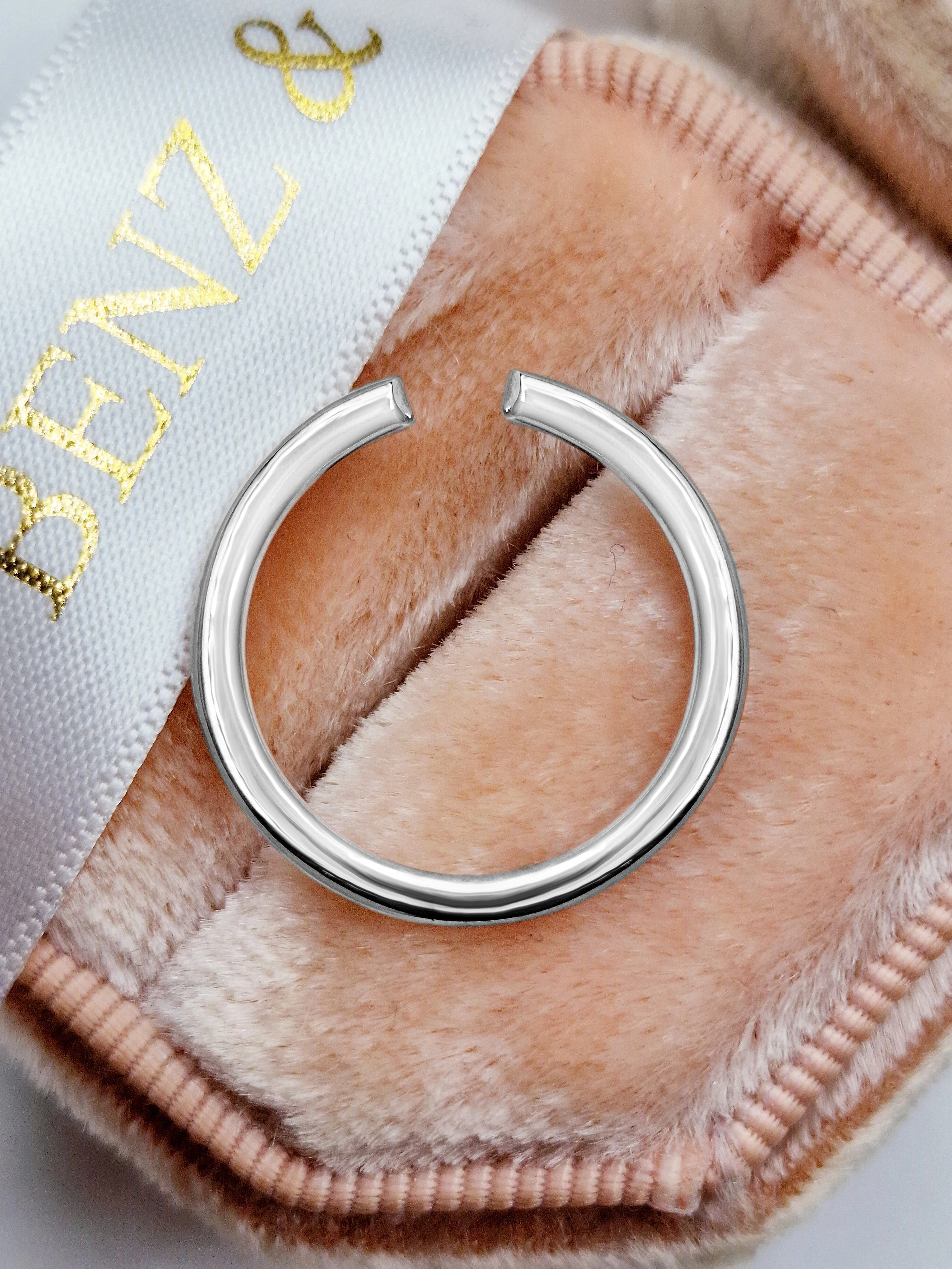 Open Wedding Ring In 14K White Gold (1.80mm) - Image 5